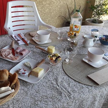 Bed and Breakfast La demeure d'Hélice Langlade Exterior foto
