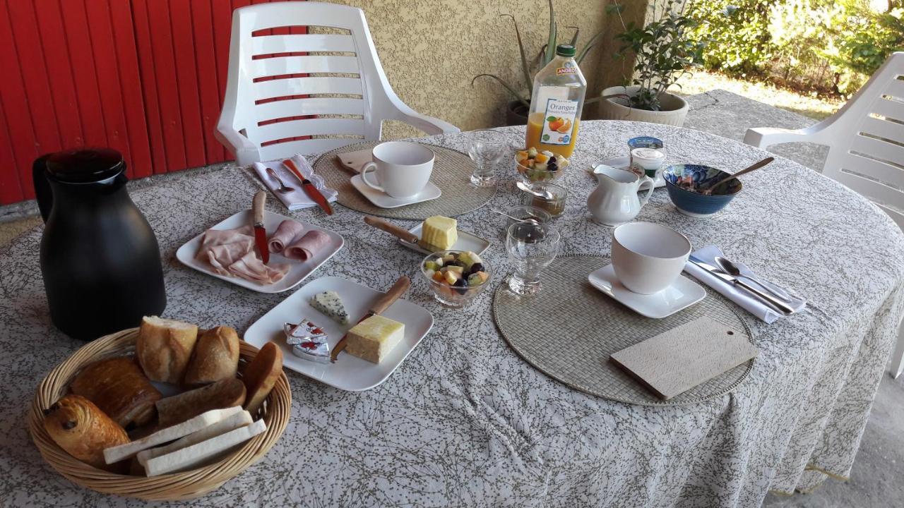 Bed and Breakfast La demeure d'Hélice Langlade Exterior foto