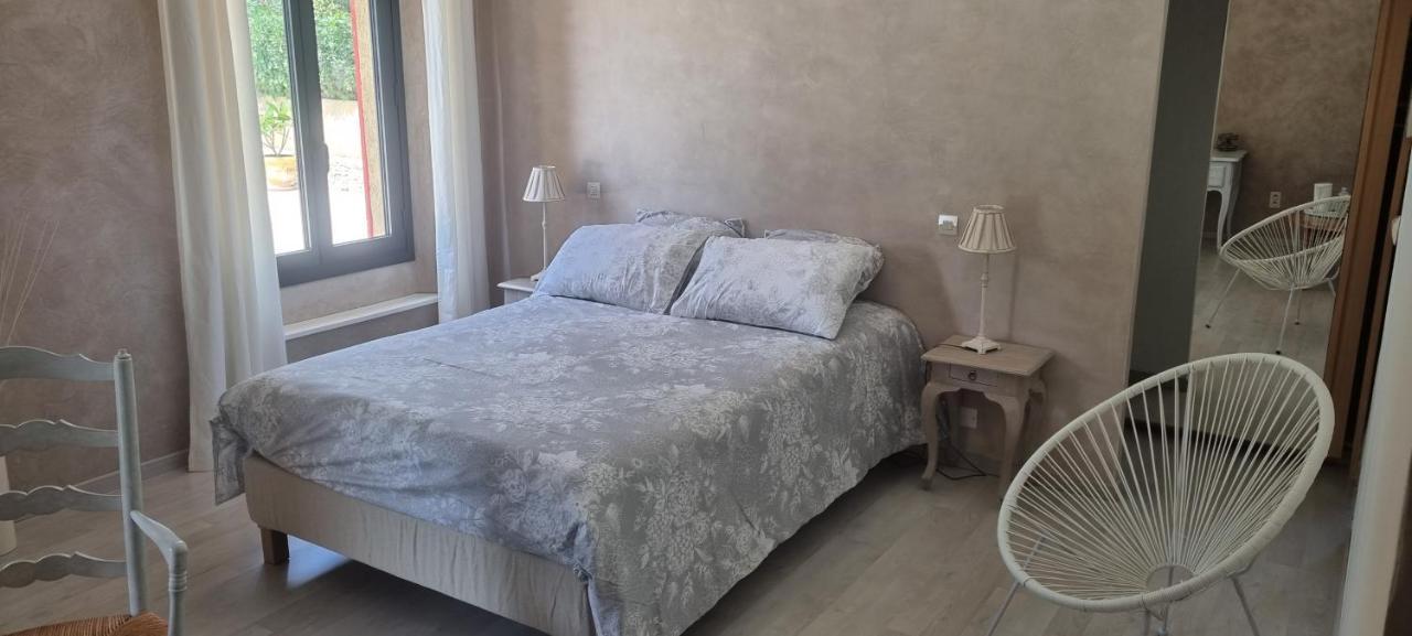 Bed and Breakfast La demeure d'Hélice Langlade Exterior foto